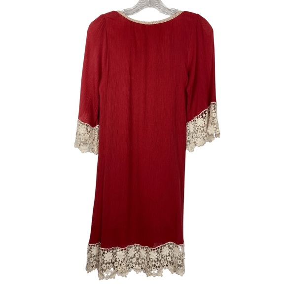 Umgee Rust color with cream crochet trim - Picture 3 of 9